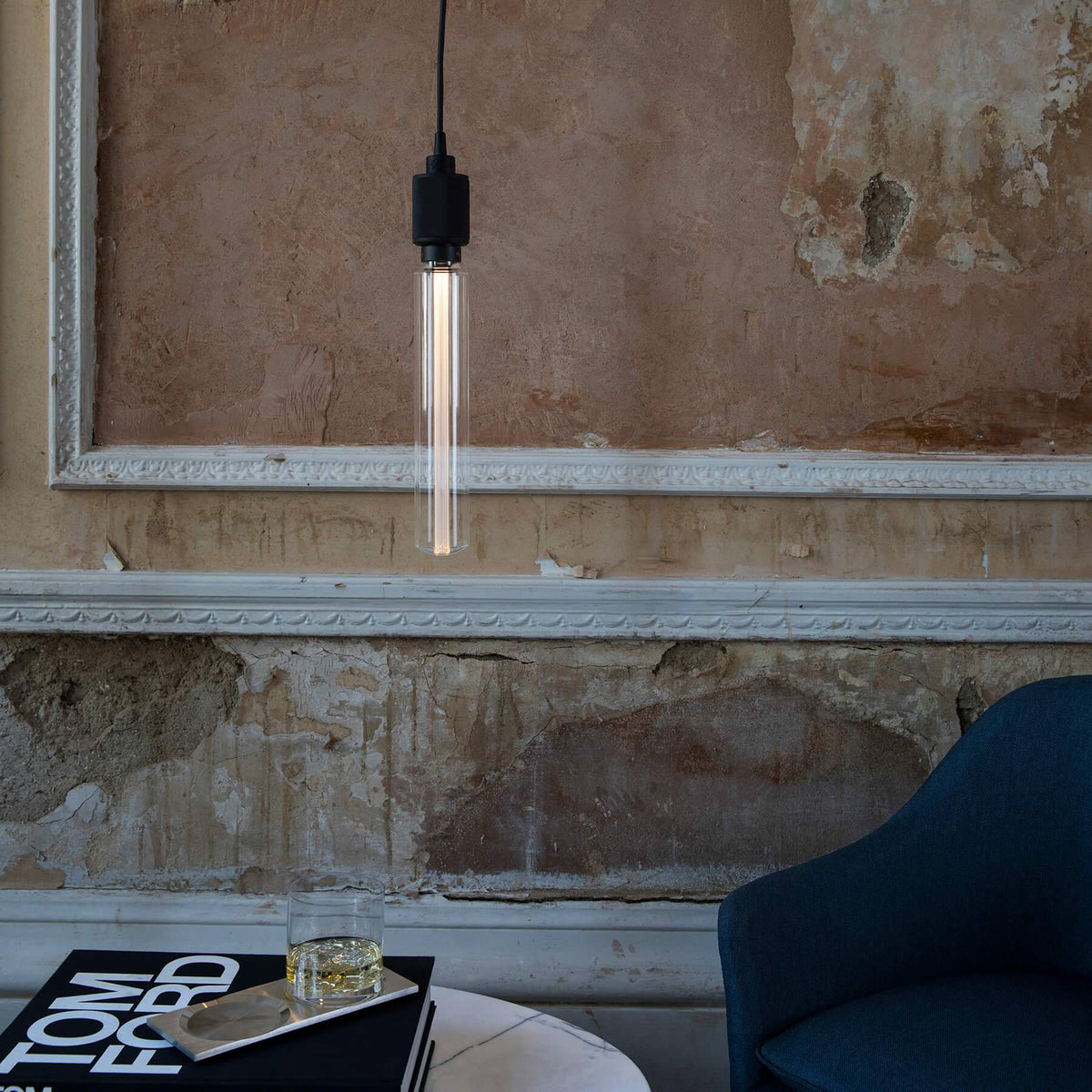 BUSTER BULB / TUBE